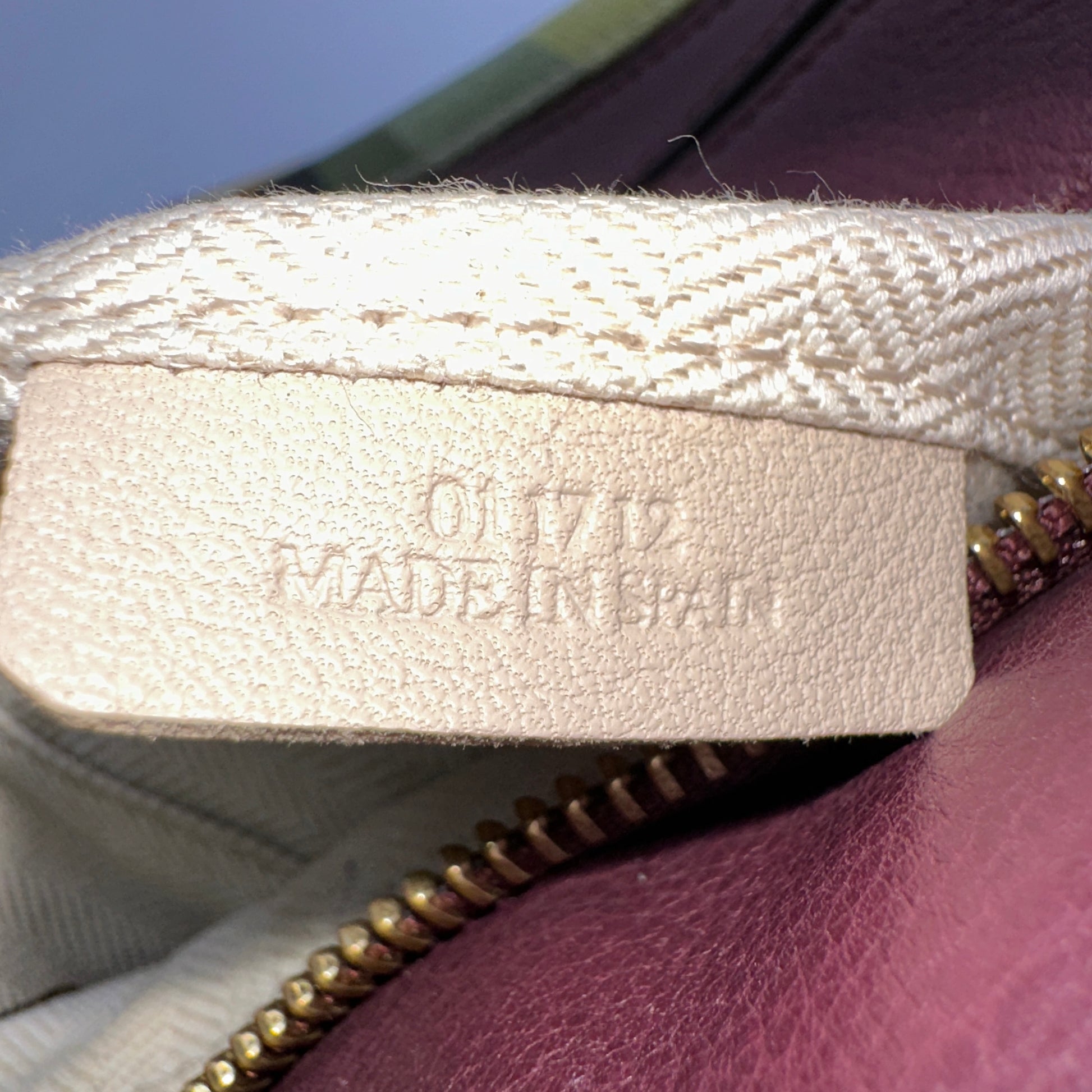 Loewe Puzzle Medium Multicolor Striped Canvas Leather Crossbody Bag B21418