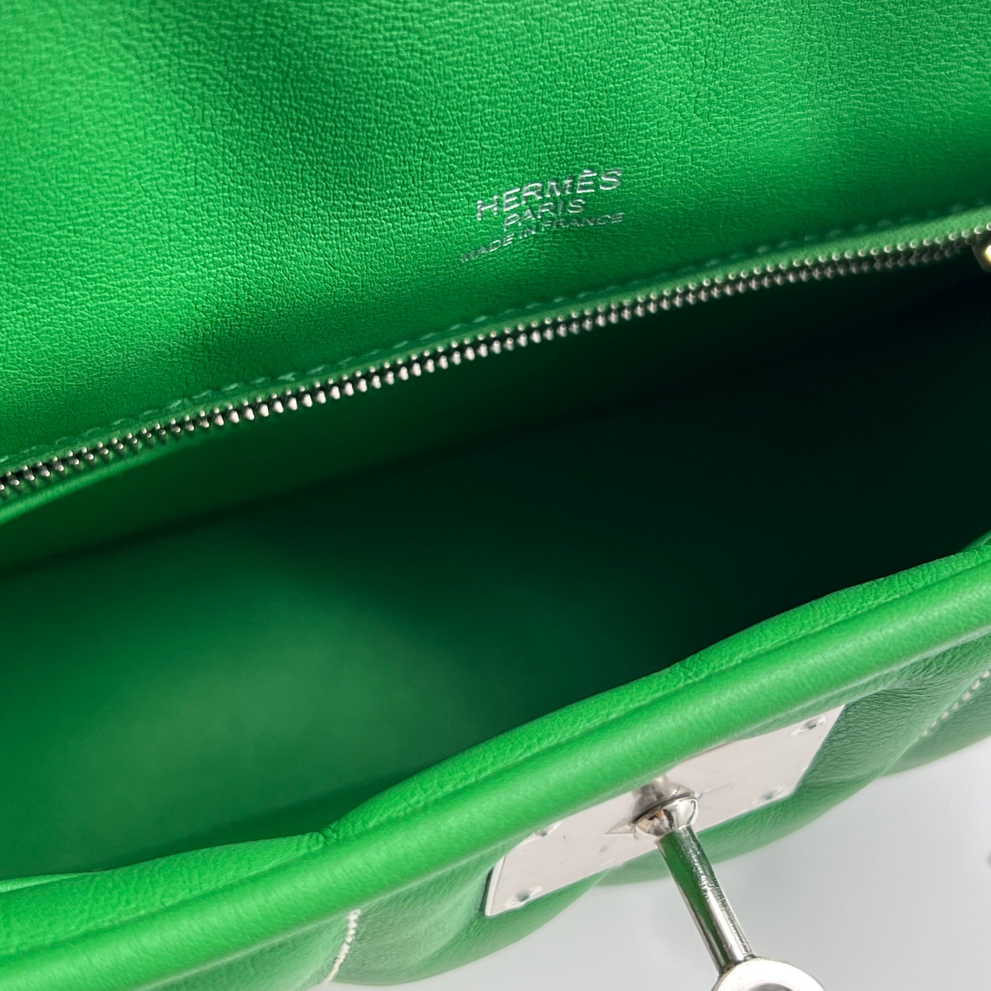 Veau Swift Mini Sac Berline B22166