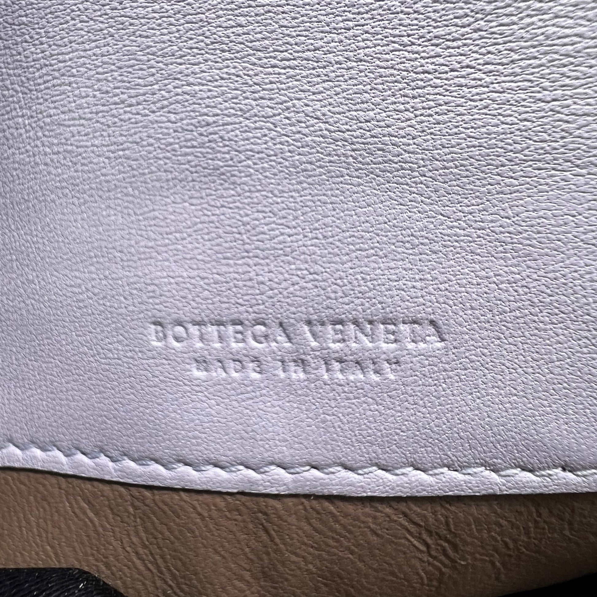 Nappa Intrecciato Continental Flap Wallet W21584