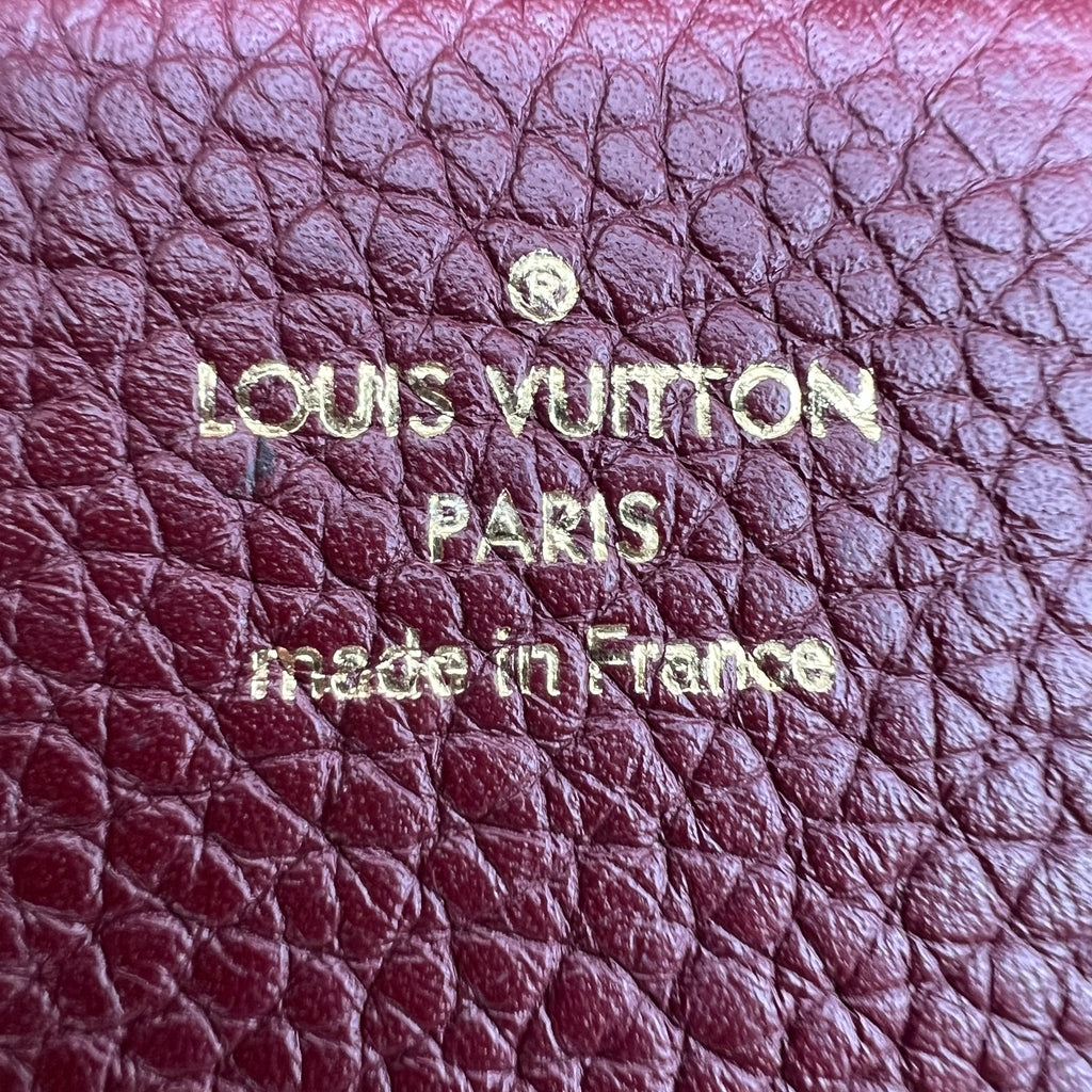 Louis Vuitton Wight Shoulder Bag B21924