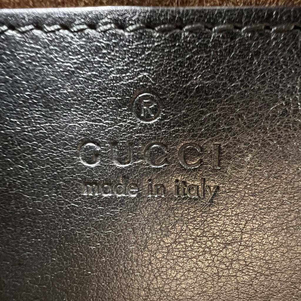Gucci Shoulder Bag B21622