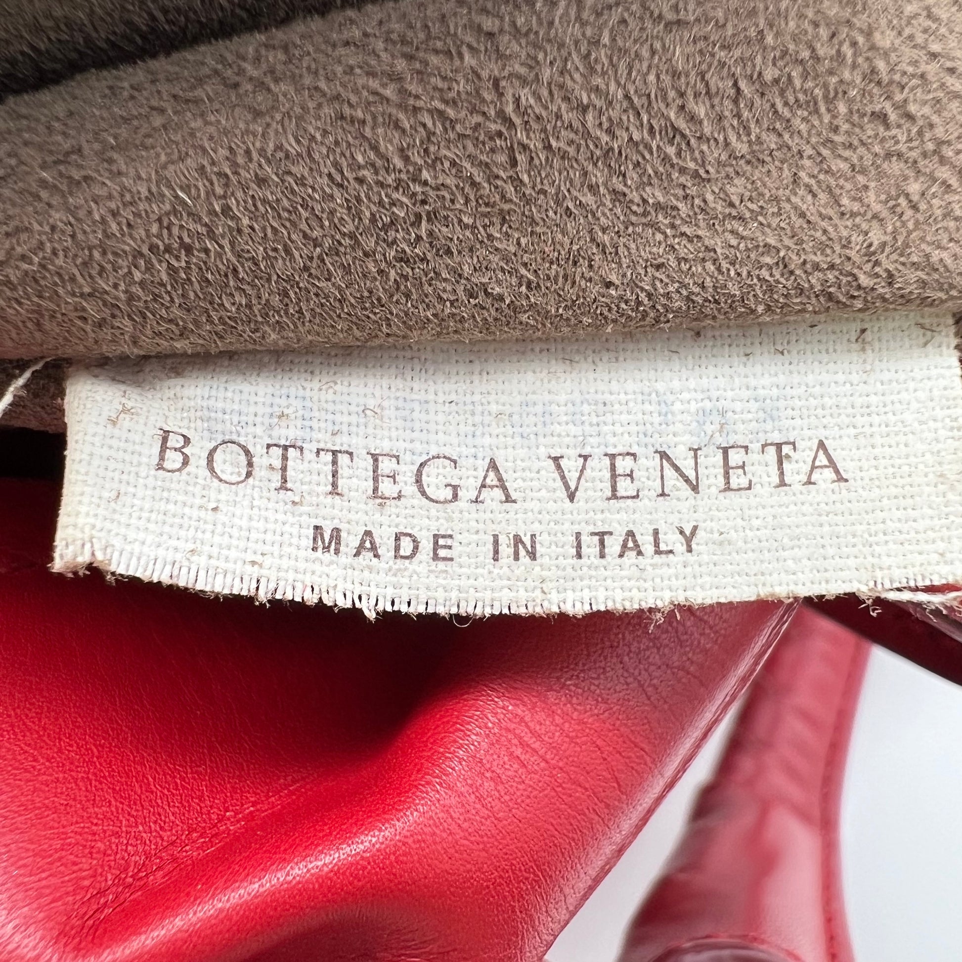 Small Nappa Intrecciato Roma satchel B22303