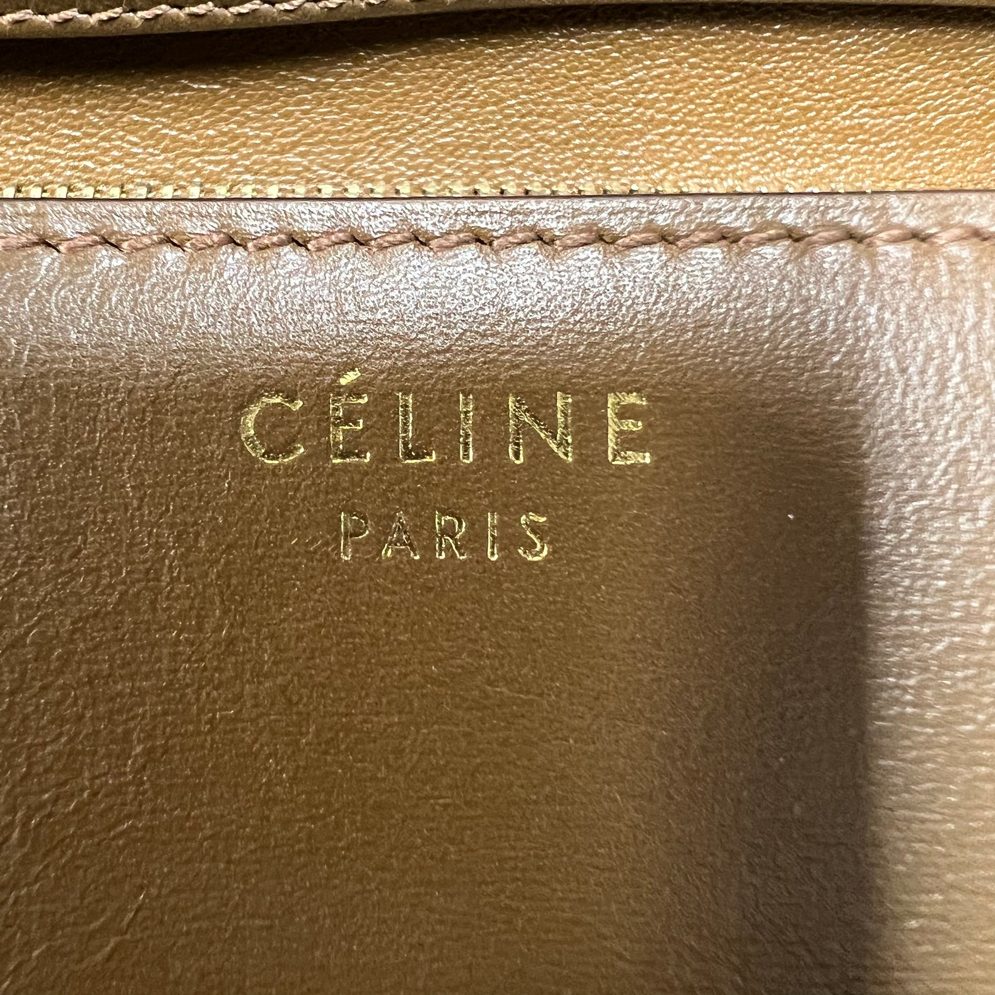 Celine Medium Classic Box Bag B22265