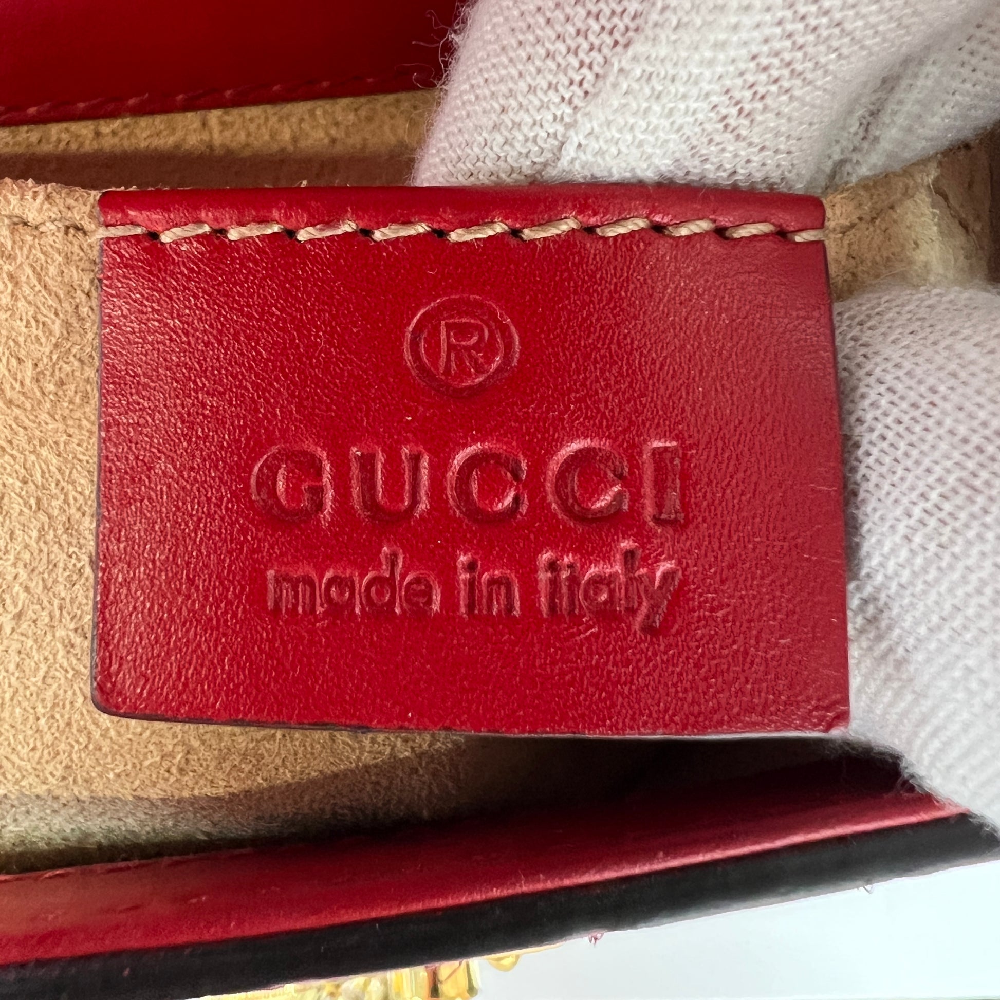 Padlock Shoulder Bag Guccissima Leather Small B21815