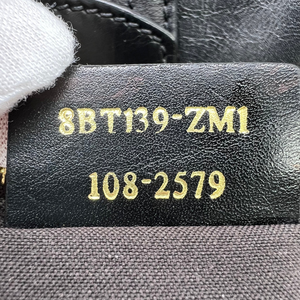 Leather Baguette Vintage B21382