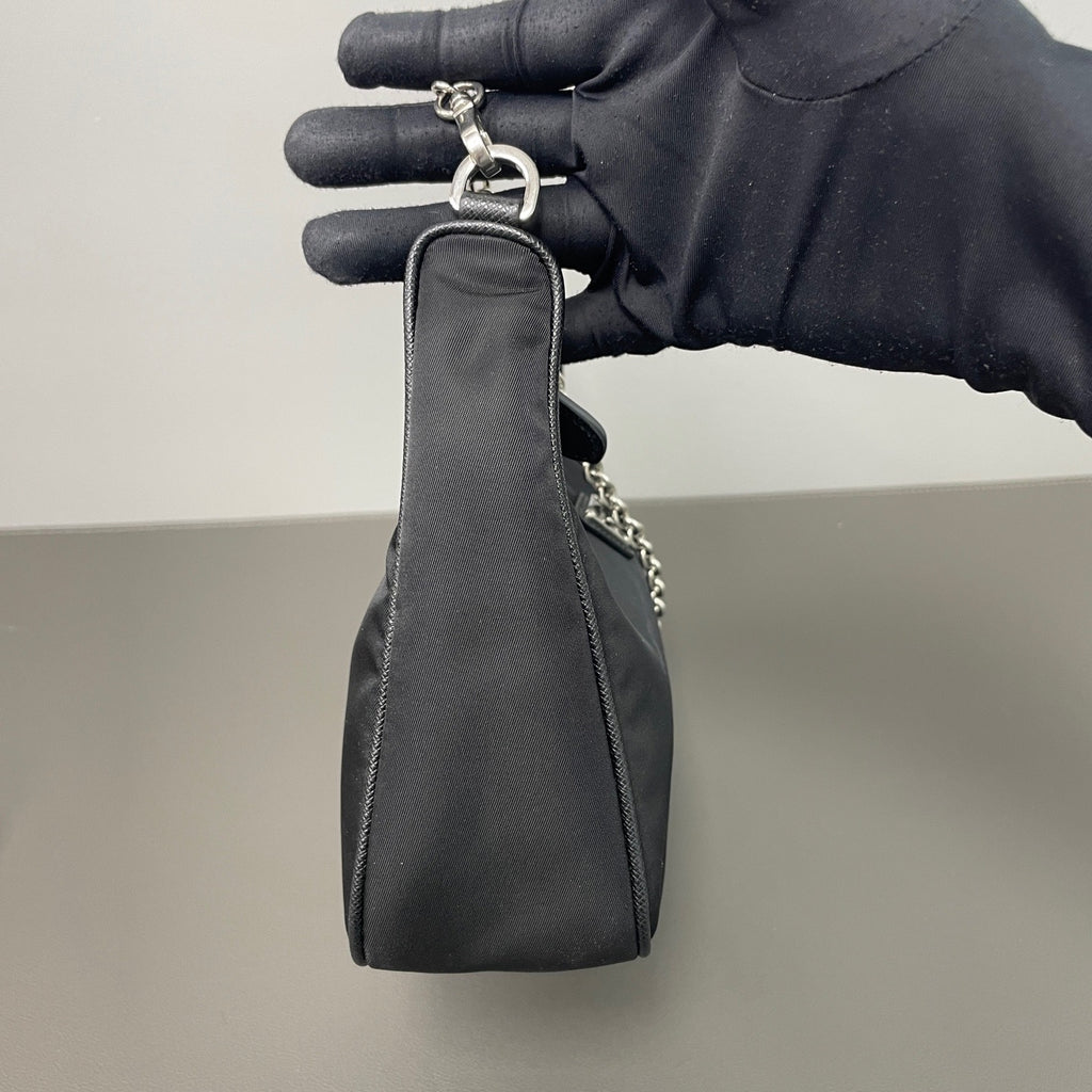 Prada Re-Edition 2005 Re-Nylon Shoulder Bag LDZ0010