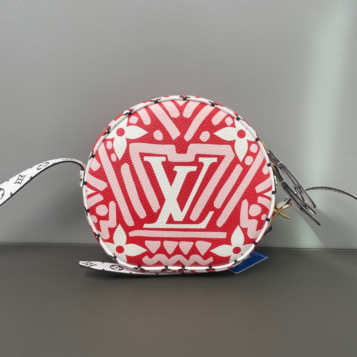 Louis Vuitton Crafty Boîte  Chapeau Souple PM Shoulder Bag LDZ0023