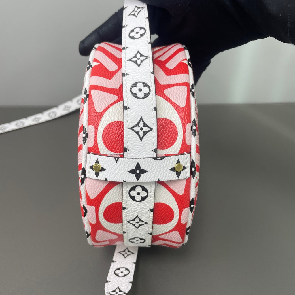 Louis Vuitton Crafty Boîte  Chapeau Souple PM Shoulder Bag LDZ0023