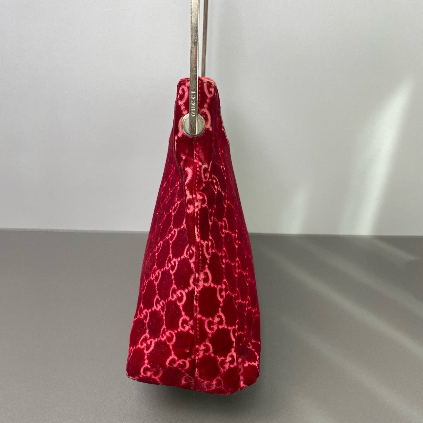Gucci GG Velvet Metal Handle Hobo Bag (Vintage) LDZ0028