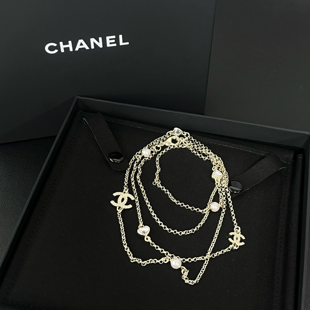 Chanel CC Logo Pearl & Heart Crystal Long Necklace LDZ0043