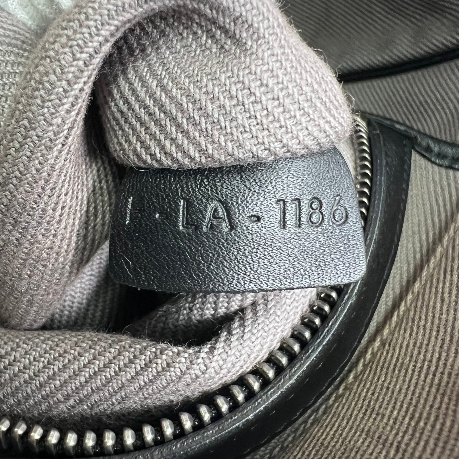 Celine Luggage Phantom Tote Bag B21994