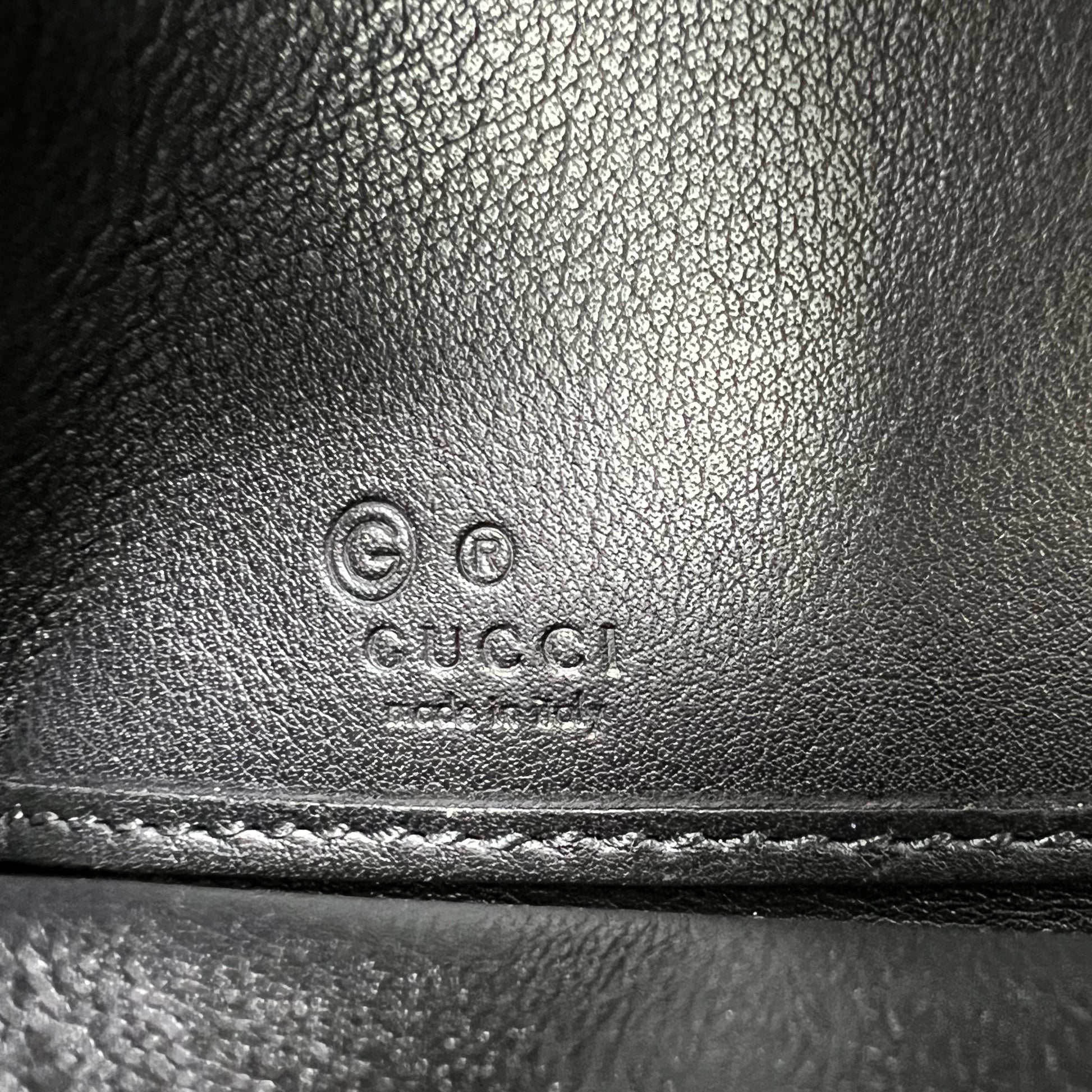 Gucci Microguccissima long wallet W21889