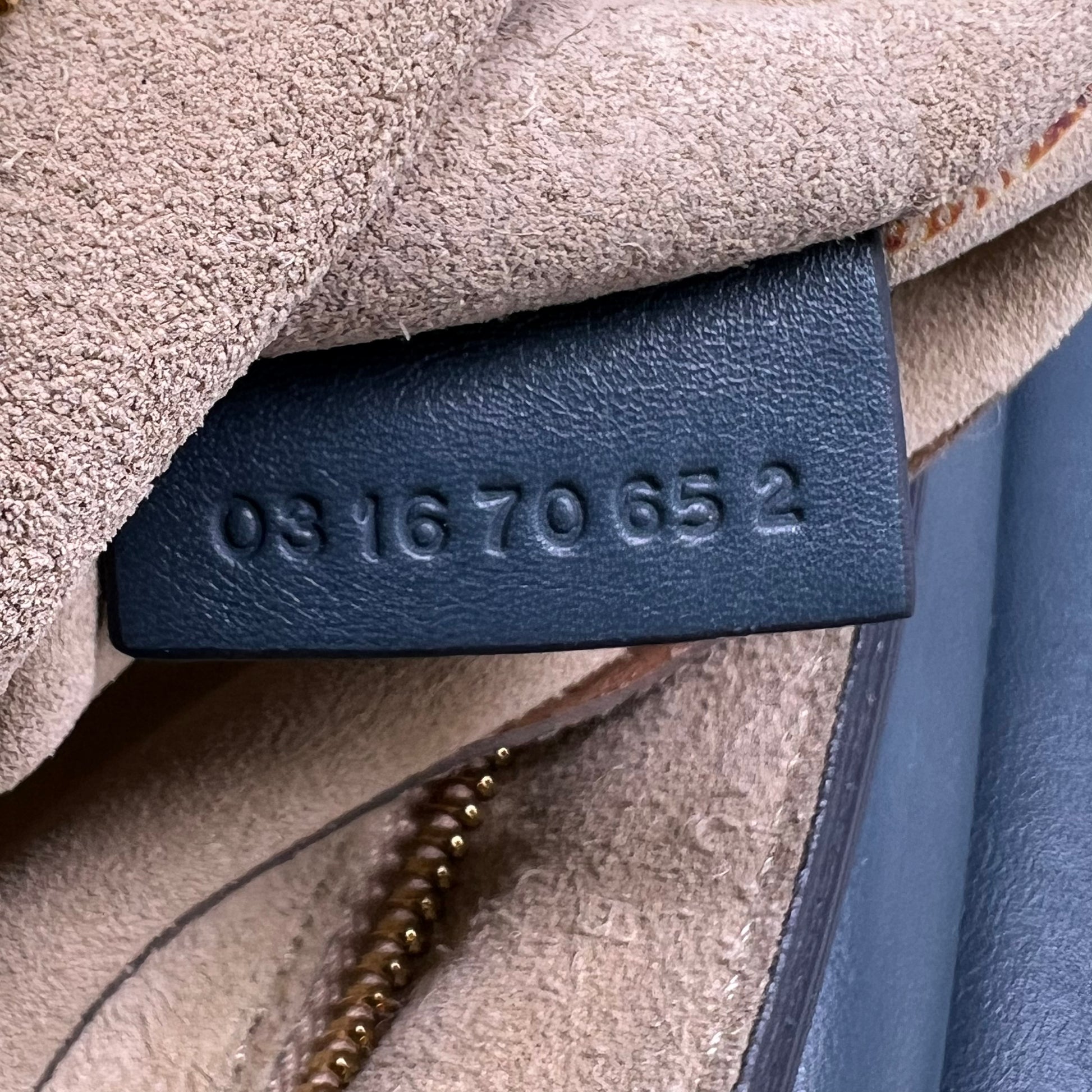 Leather Faye Medium B22289