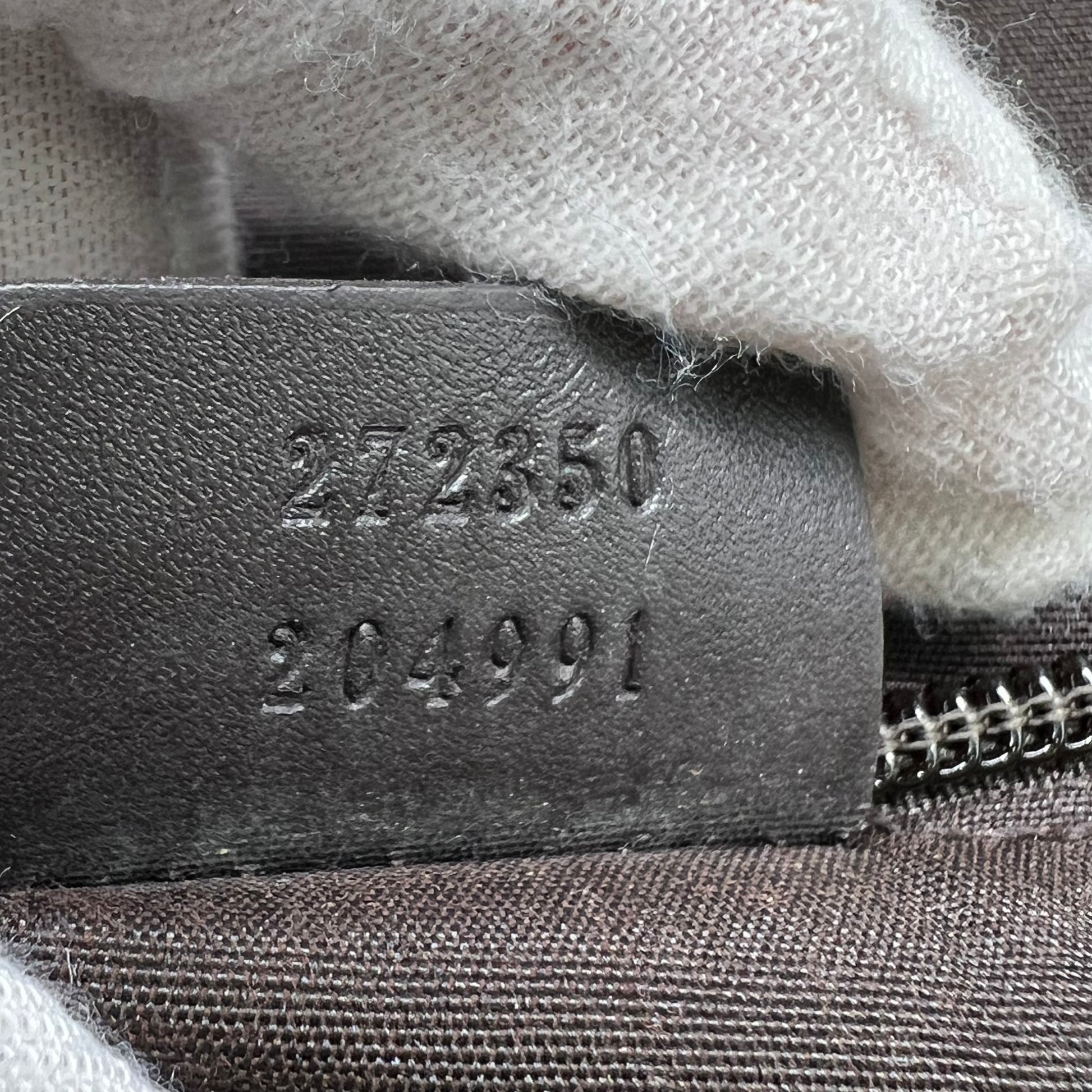 Gucci GG canvas messenger bag B22175