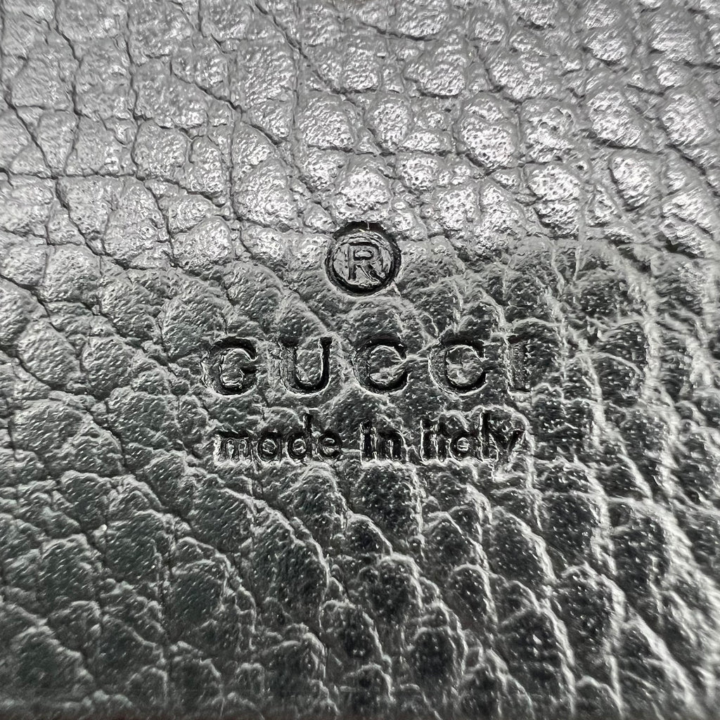 Double G Logo Leather Compact Wallet W21883