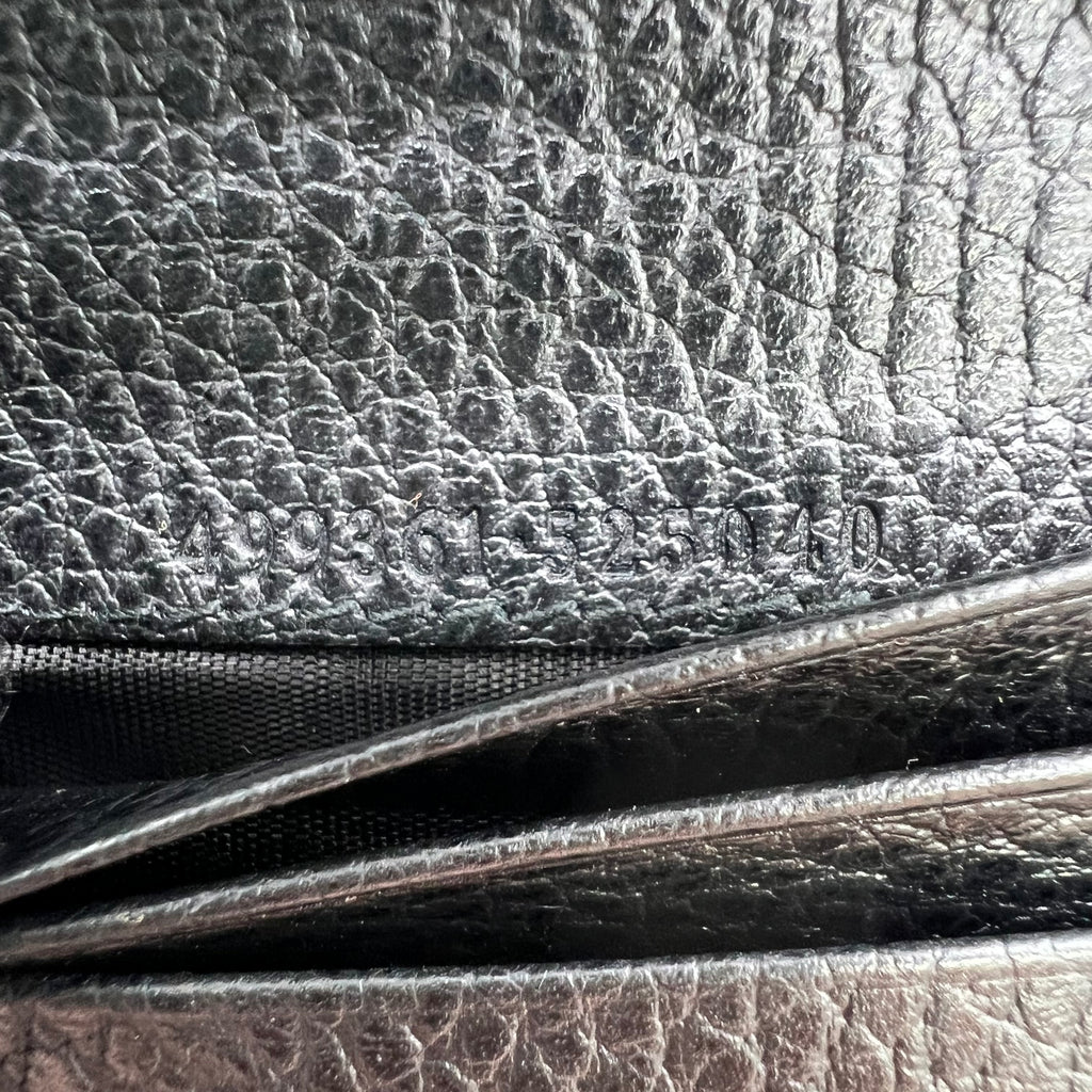 Double G Logo Leather Compact Wallet W21883
