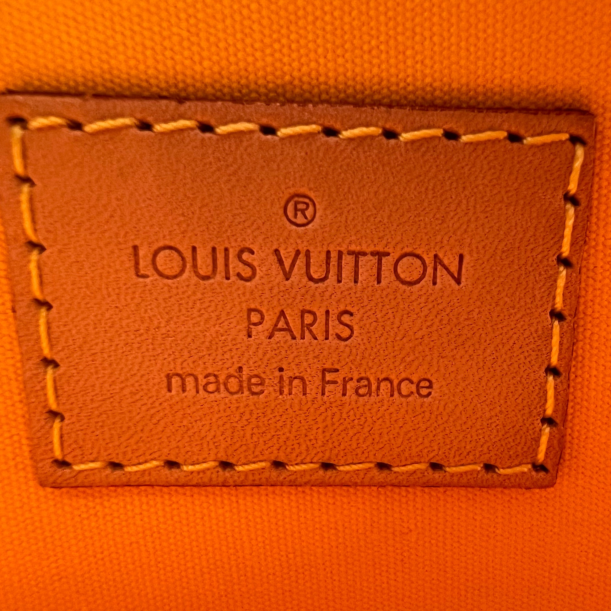Louis Vuitton Jaune Passion Monogram Vernis Alma PM Bag B22589