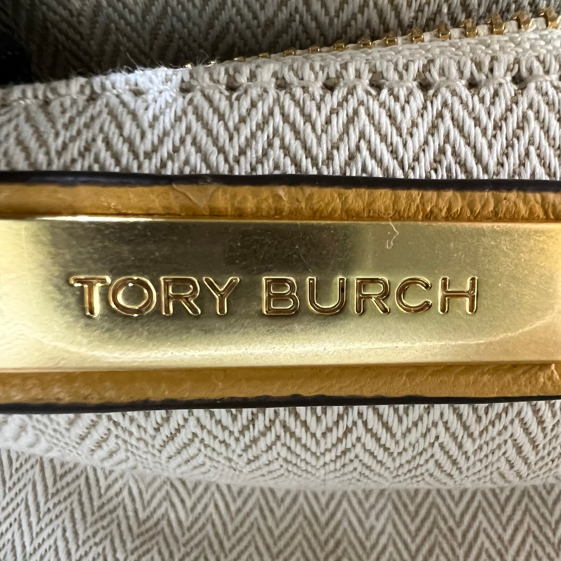 Tory Burch Small Fleming Soft Crochet Convertible Shoulder Bag B22585