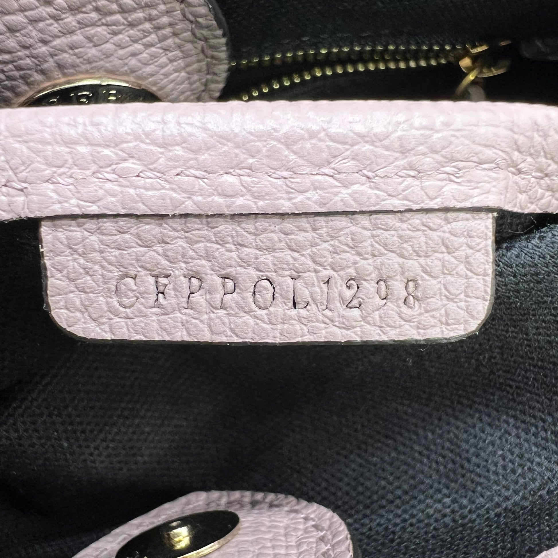 Burberry "Baby Banner" tote bag B22508