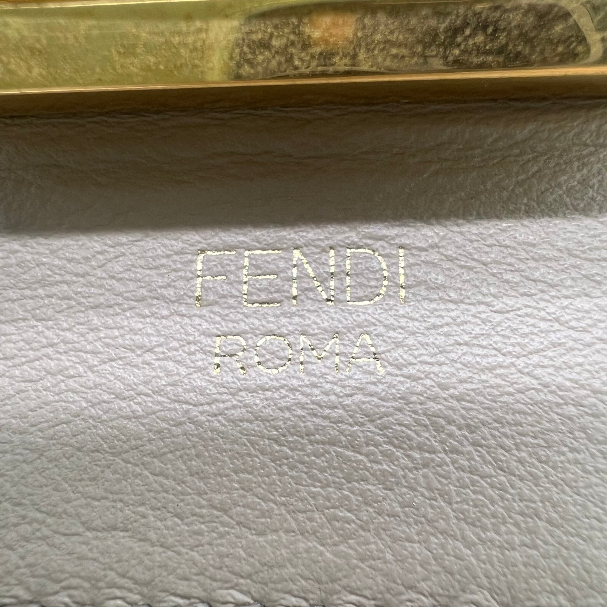 Leather Kan U B22643