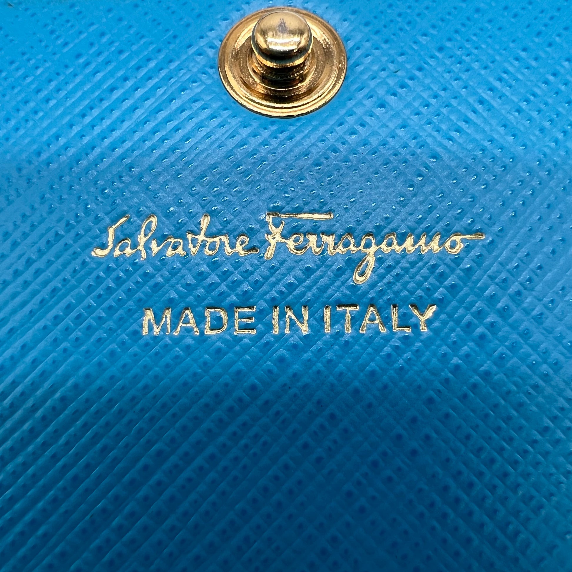 Salvatore Ferragamo Vara French wallet W22034