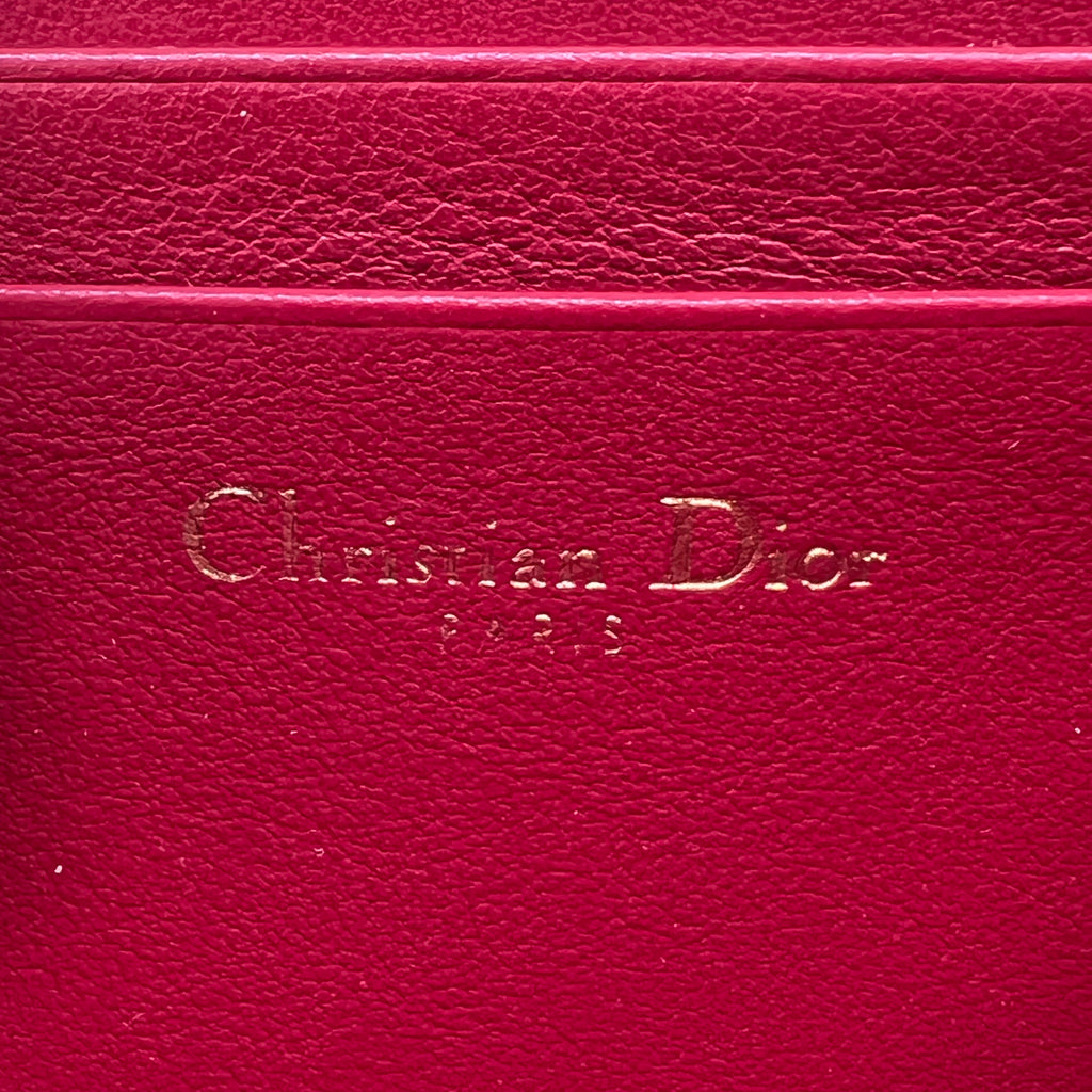 Zipped Leather Wallet W21982