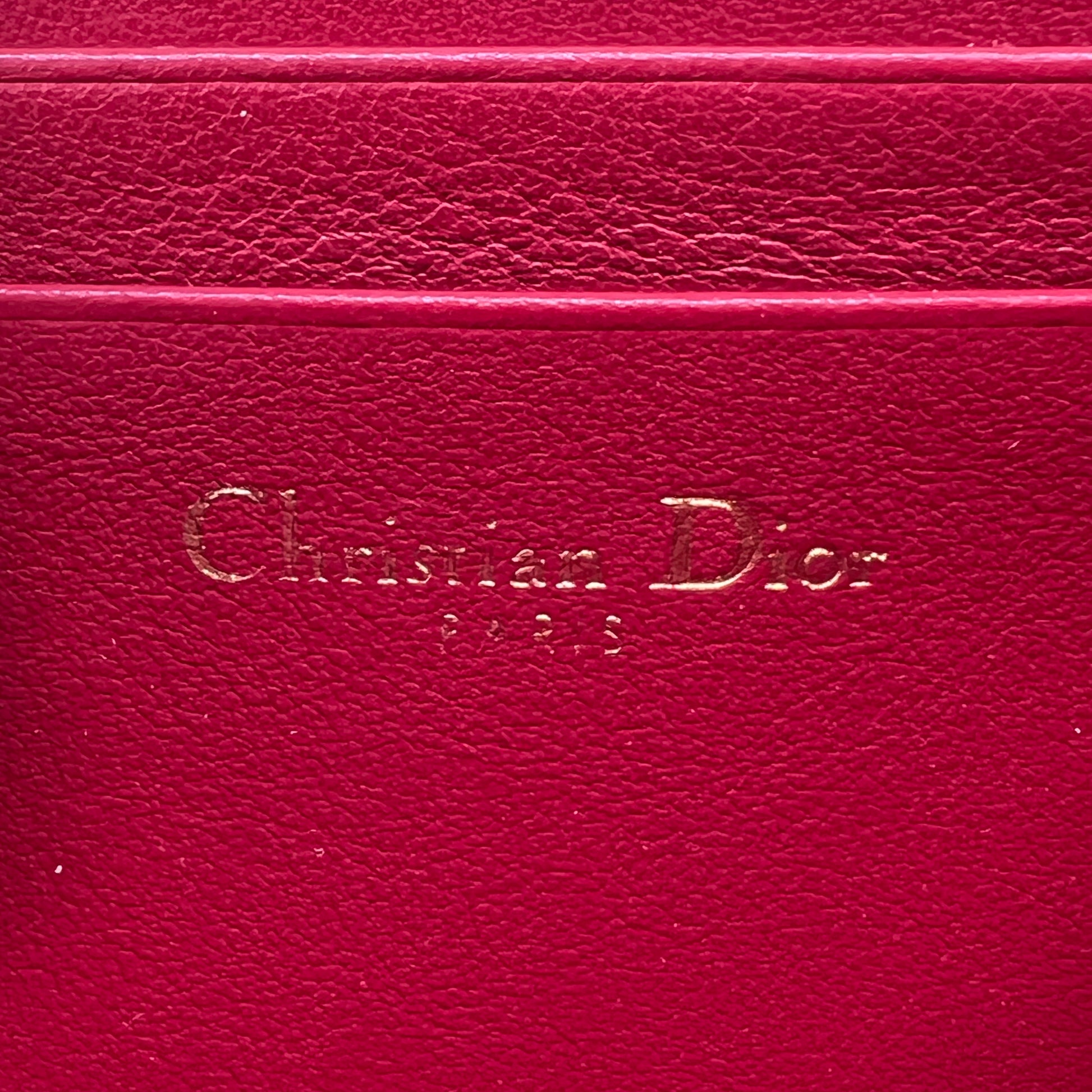 Zipped Leather Wallet W21982