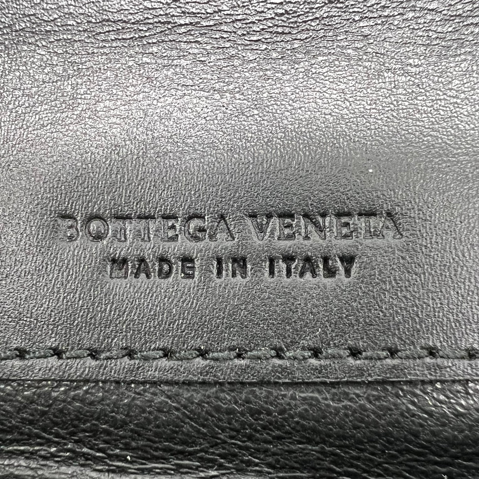 Bottega Veneta Intrecciato Continental Flap Wallet W22149