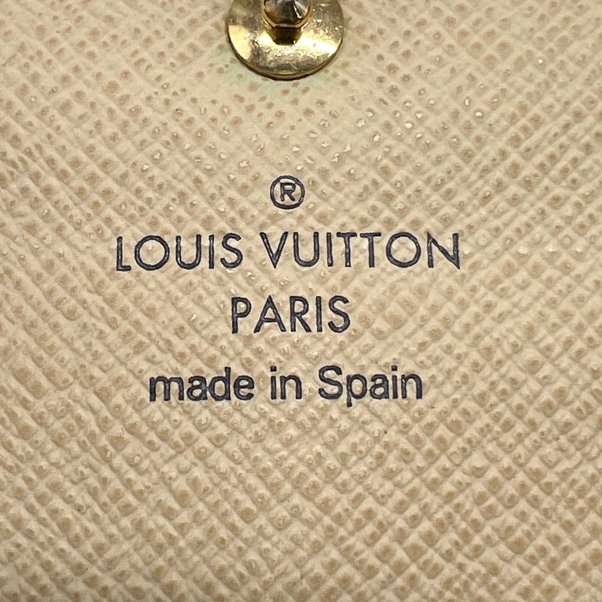Louis Vuitton Sarah Wallet W22043