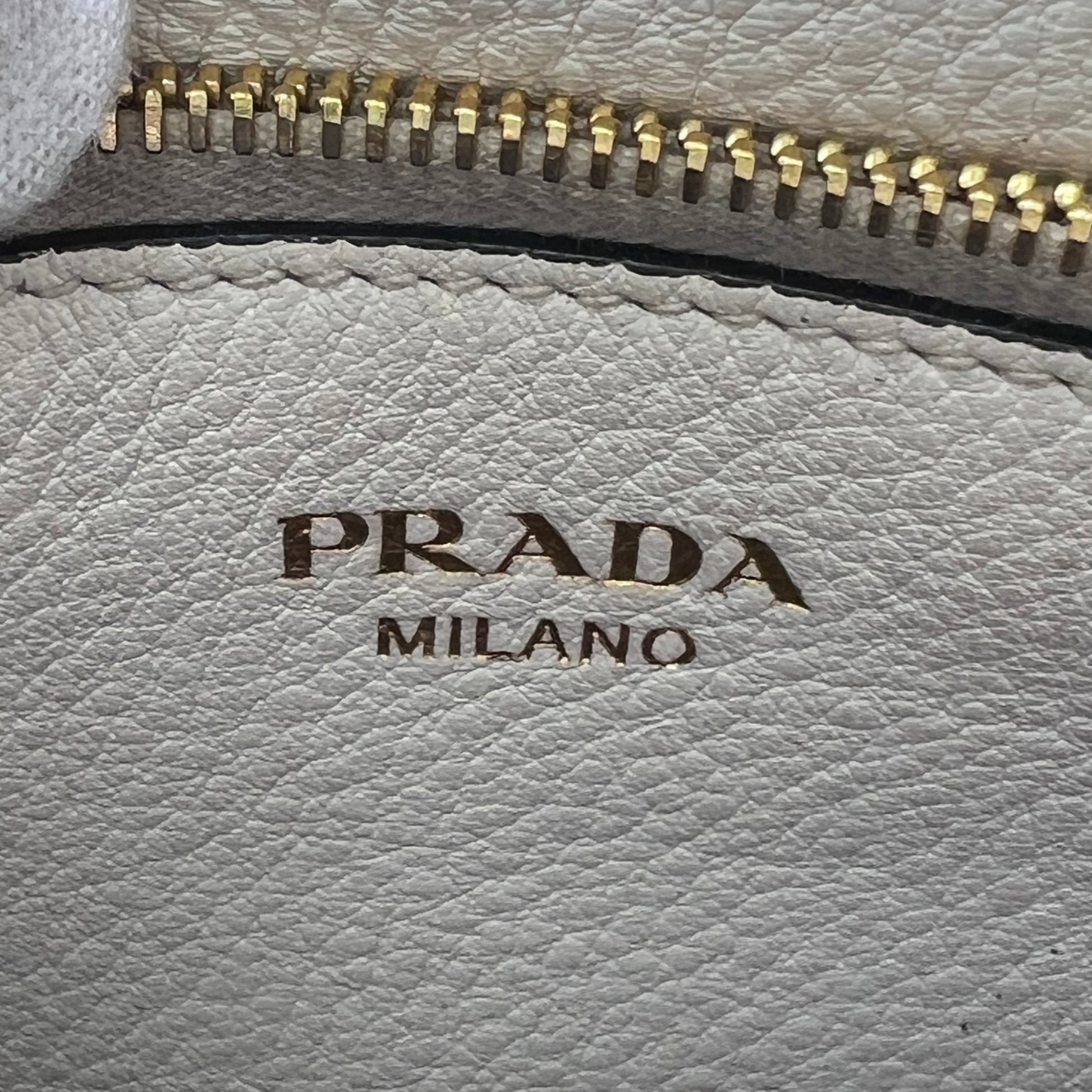 Prada Vitello Phenix Crossbody Bag B21679