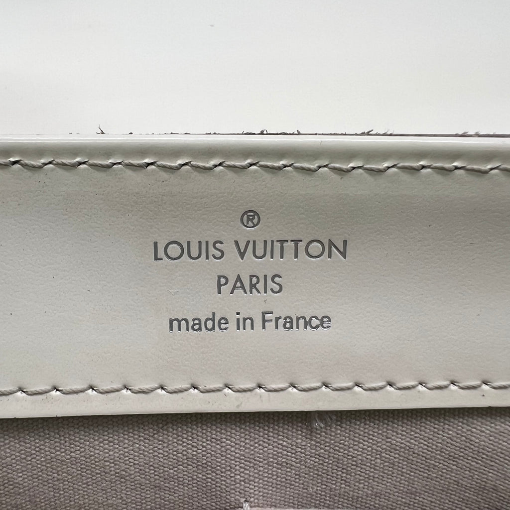 Louis Vuitton Epi Bagatelle PM Shoulder Bag B22610