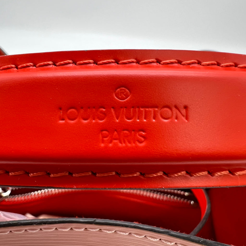 Louis Vuitton Epi NéoNoé MM bucket bag B22802
