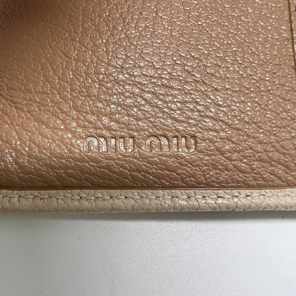 Miu Miu Madras Bicolor Flap Compact Wallet W22195