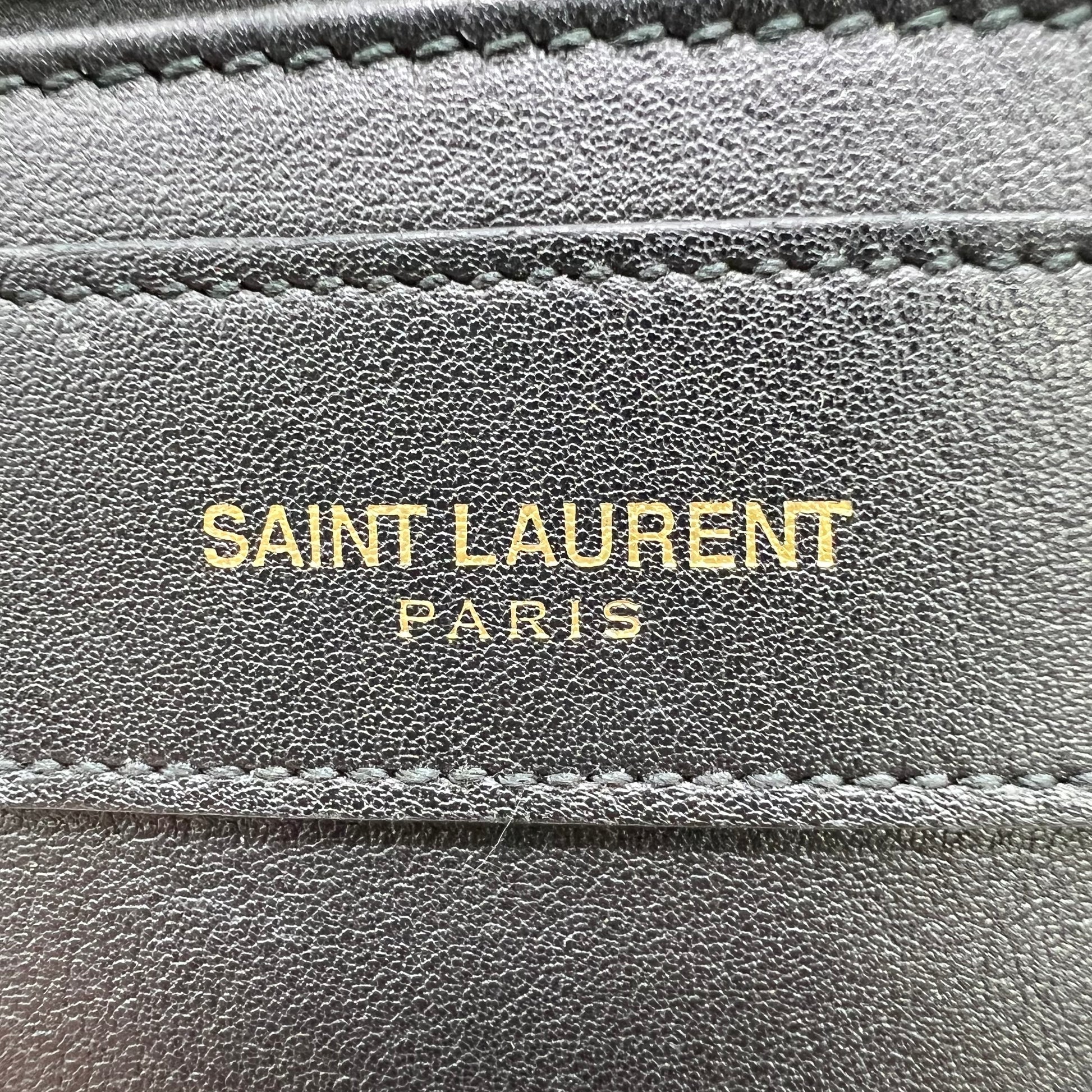 Saint Laurent Small Classic Y Cabas Bag B22347