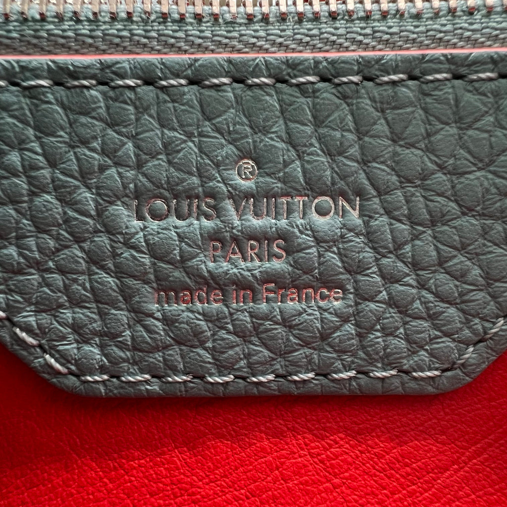 Capucines Bag Leather MM B22772