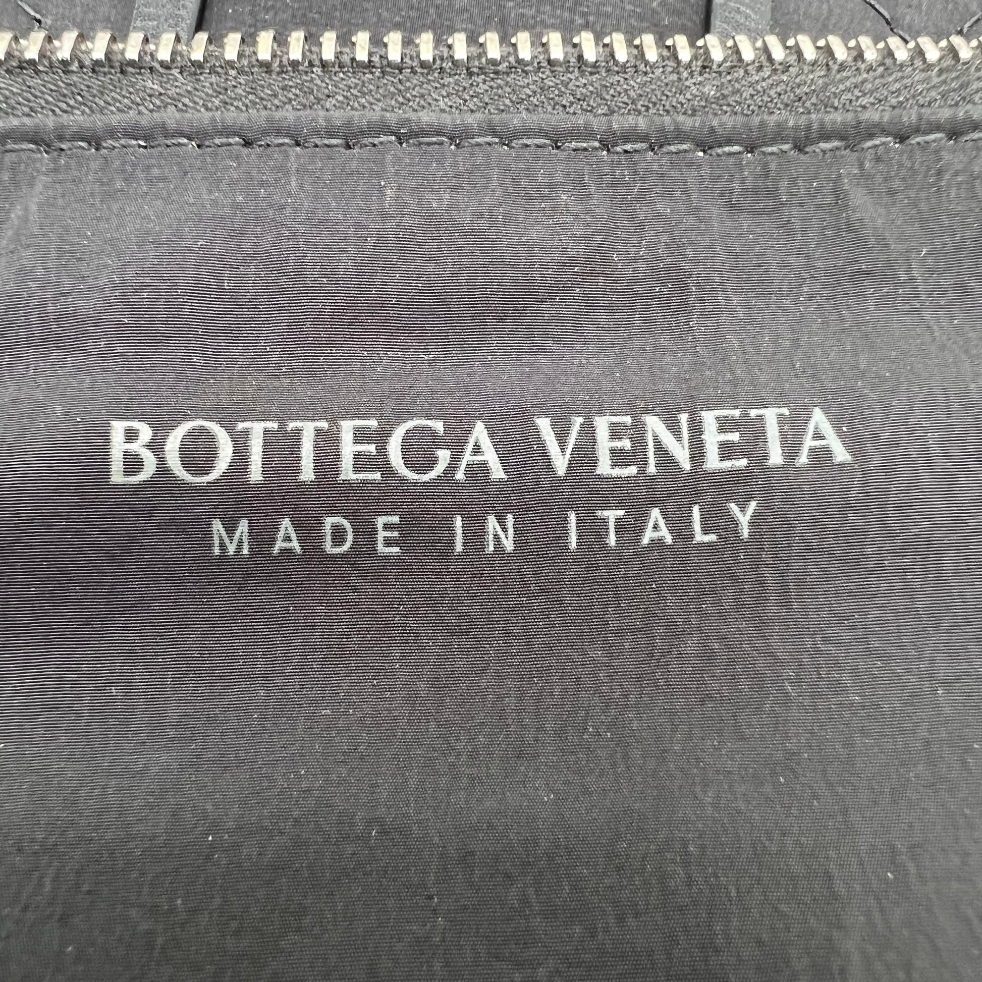 Bottega Veneta Cassette crossbody bag