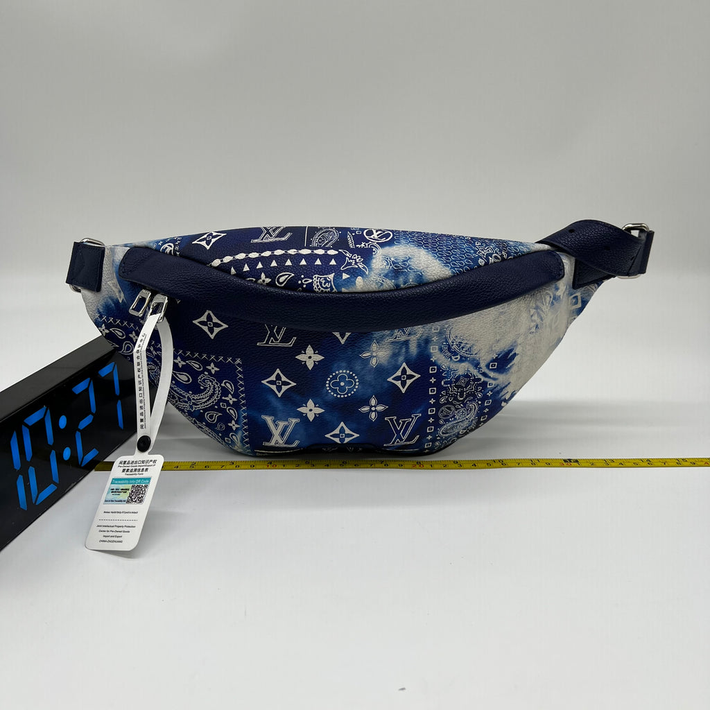 Louis Vuitton Discovery Bumbag PM in the Blue Monogram Bandana colorway