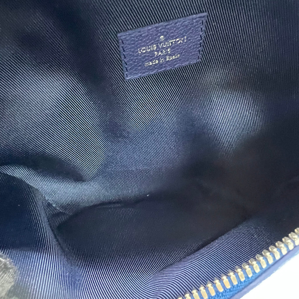 Louis Vuitton Discovery Bumbag PM in the Blue Monogram Bandana colorway