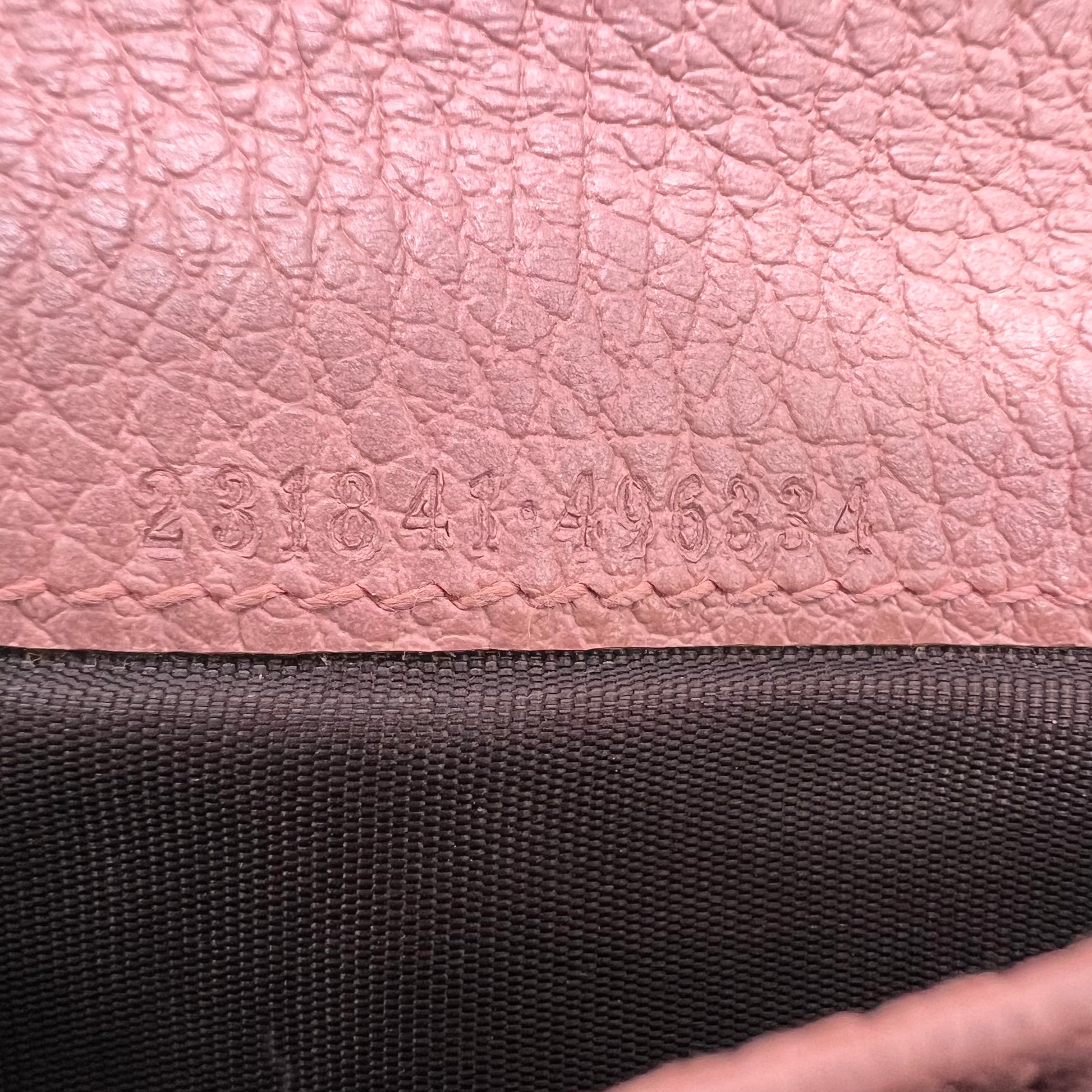 Gucci GG Canvas Continental Wallet W22070