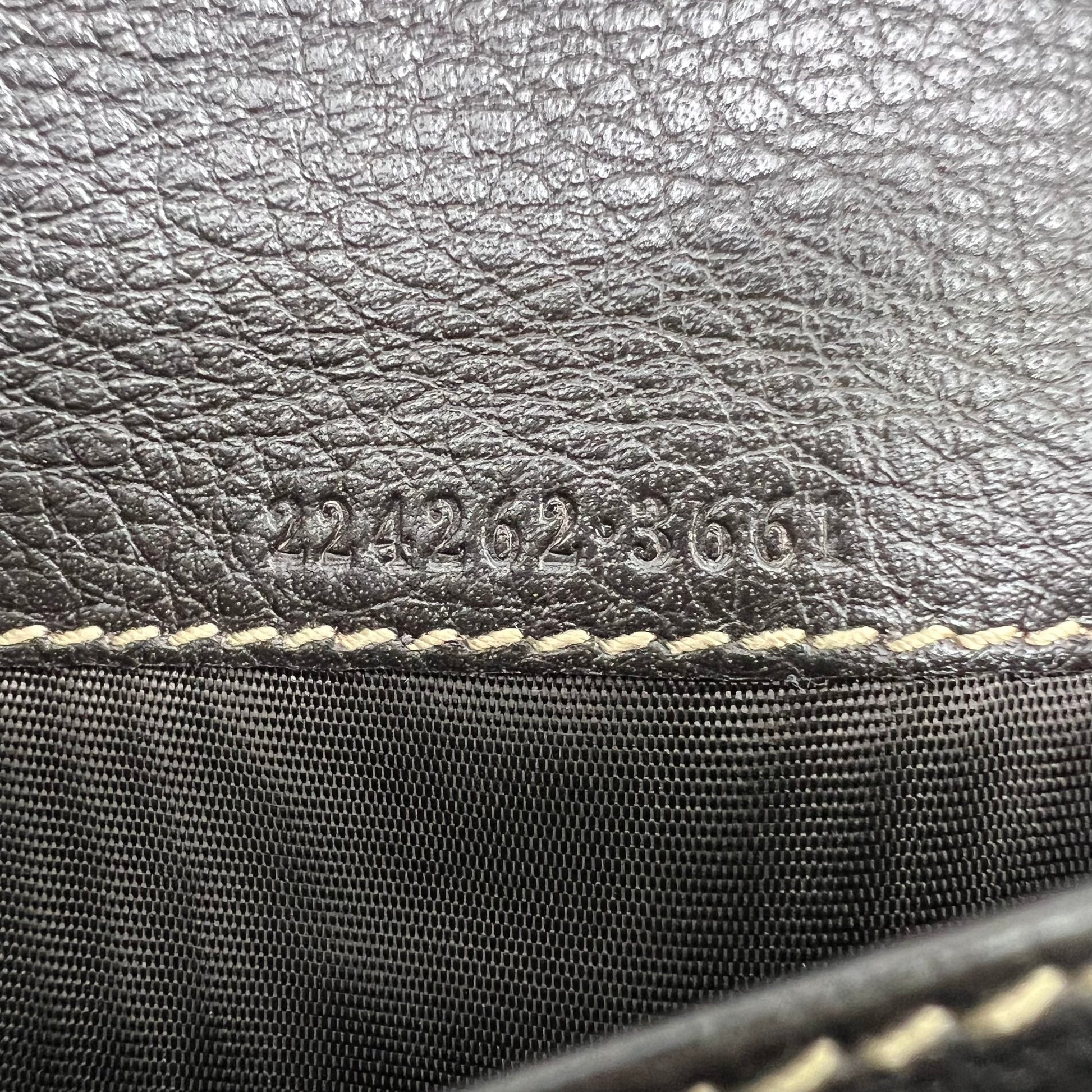 Gucci Guccissima Leather Zip Around Continental Wallet W22075