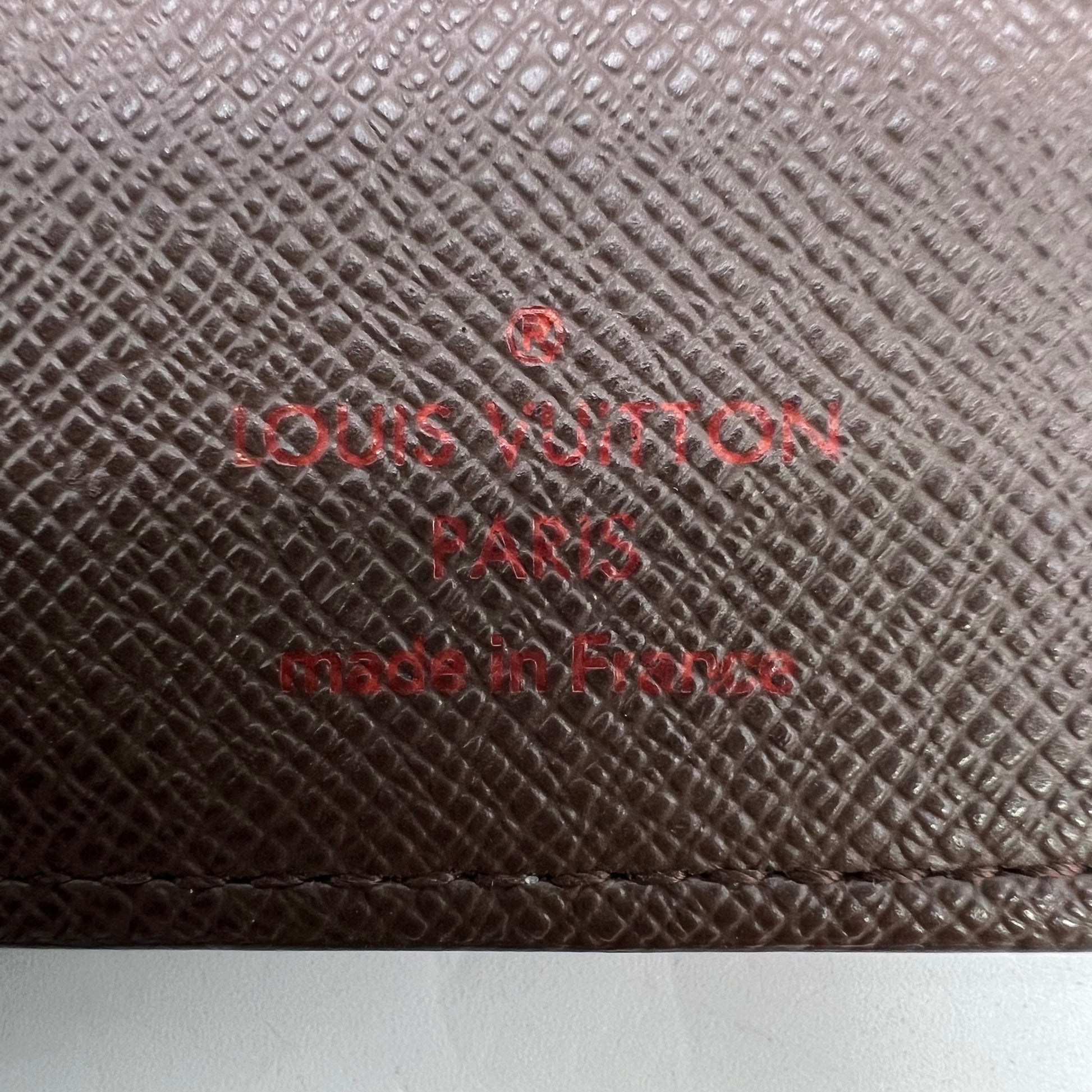 Louis Vuitton Damier Ebene Brazza Wallet W22212