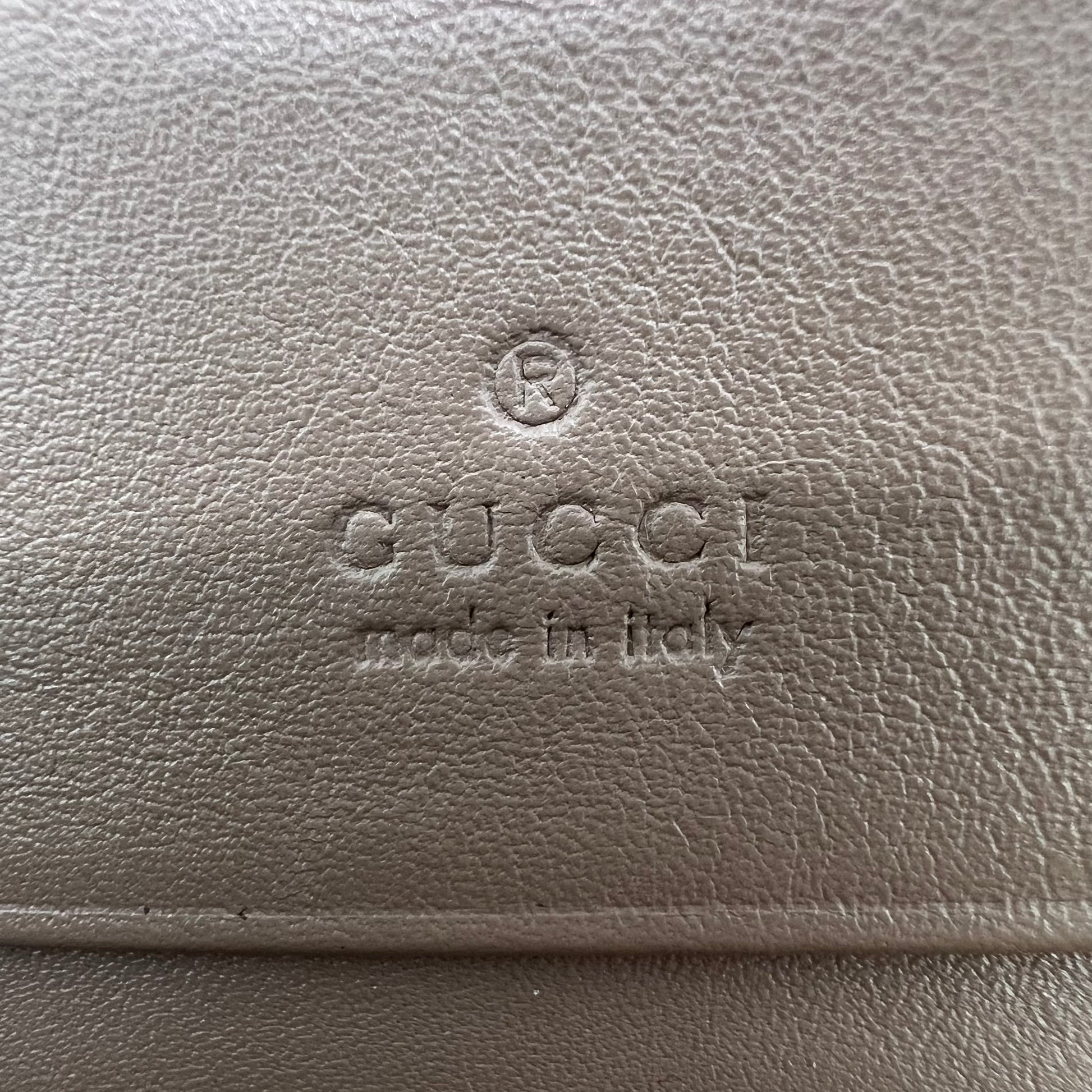 Gucci GG Marmont Card Case Wallet W22189