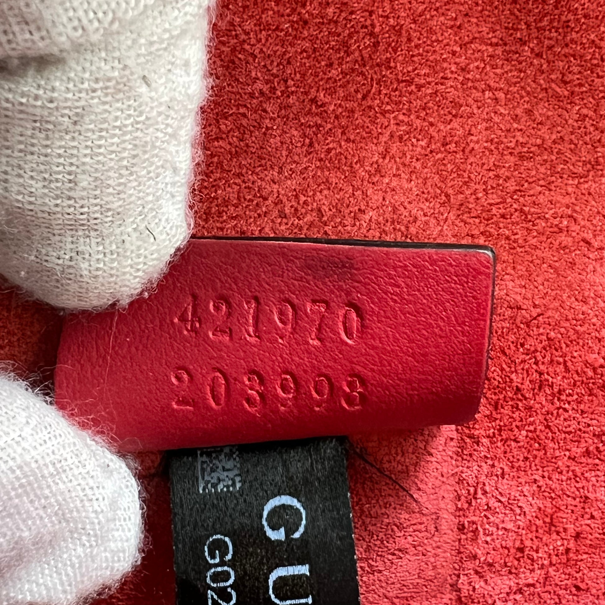 Gucci Dionysus GG Supreme Mini Shoulder Bag B22788