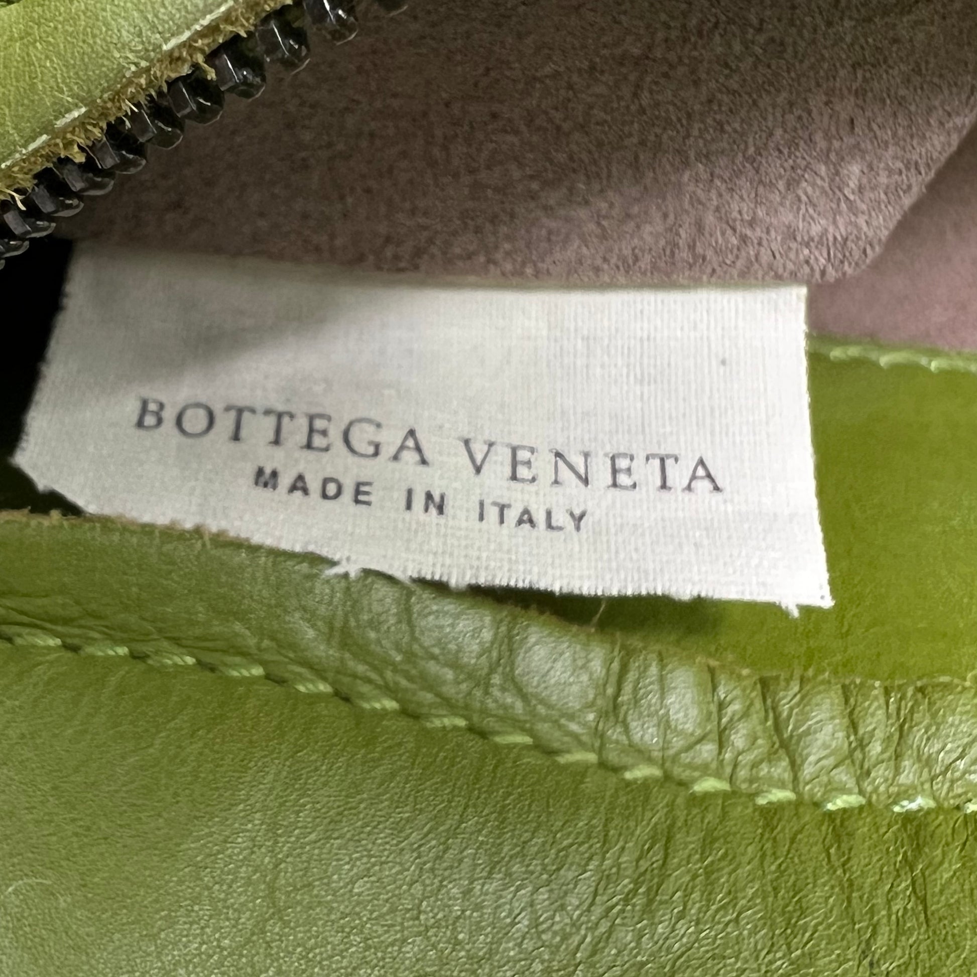 Bottega Veneta Medium Roma Tote Bag B22800