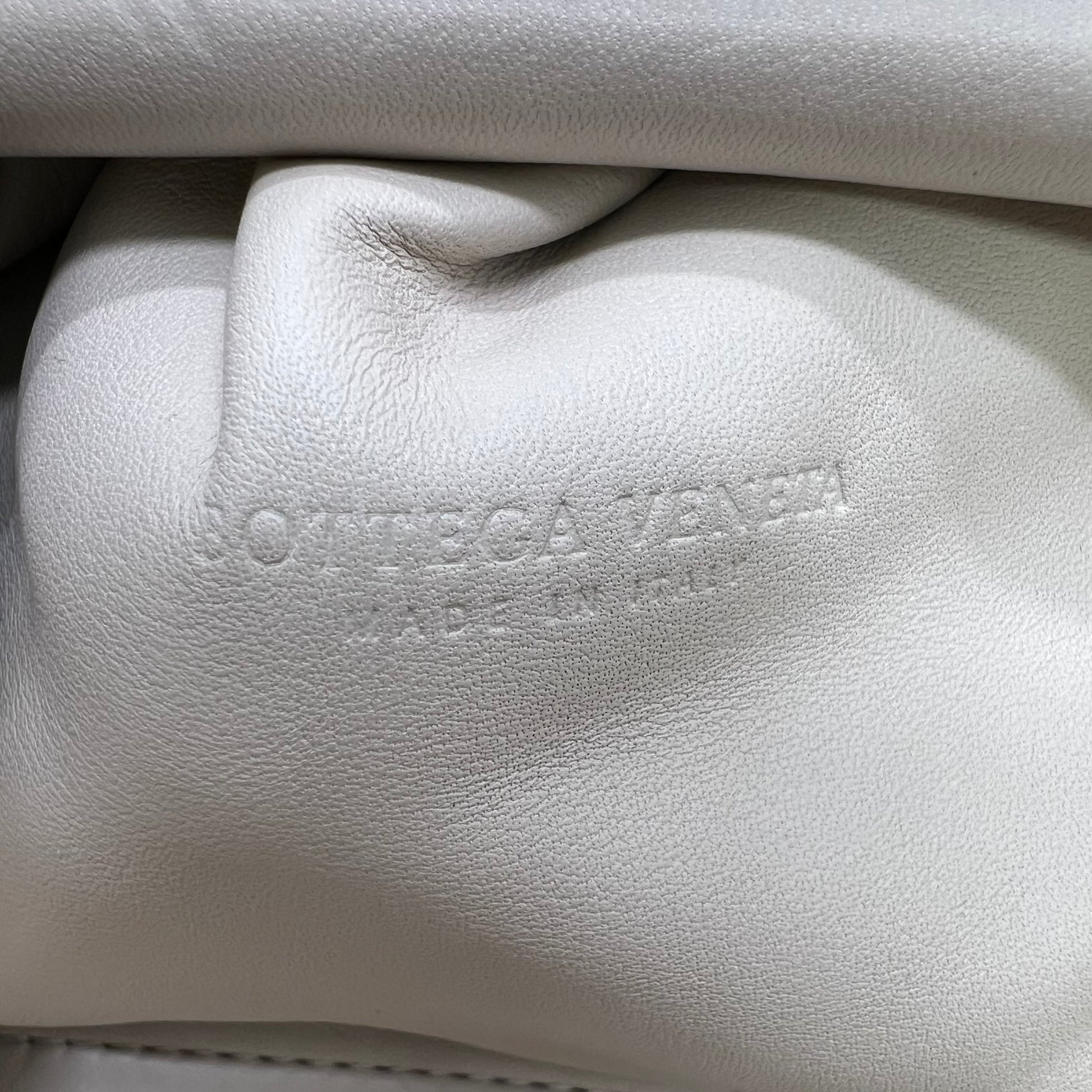 Bottega Veneta Mini The Pouch Bag B22958
