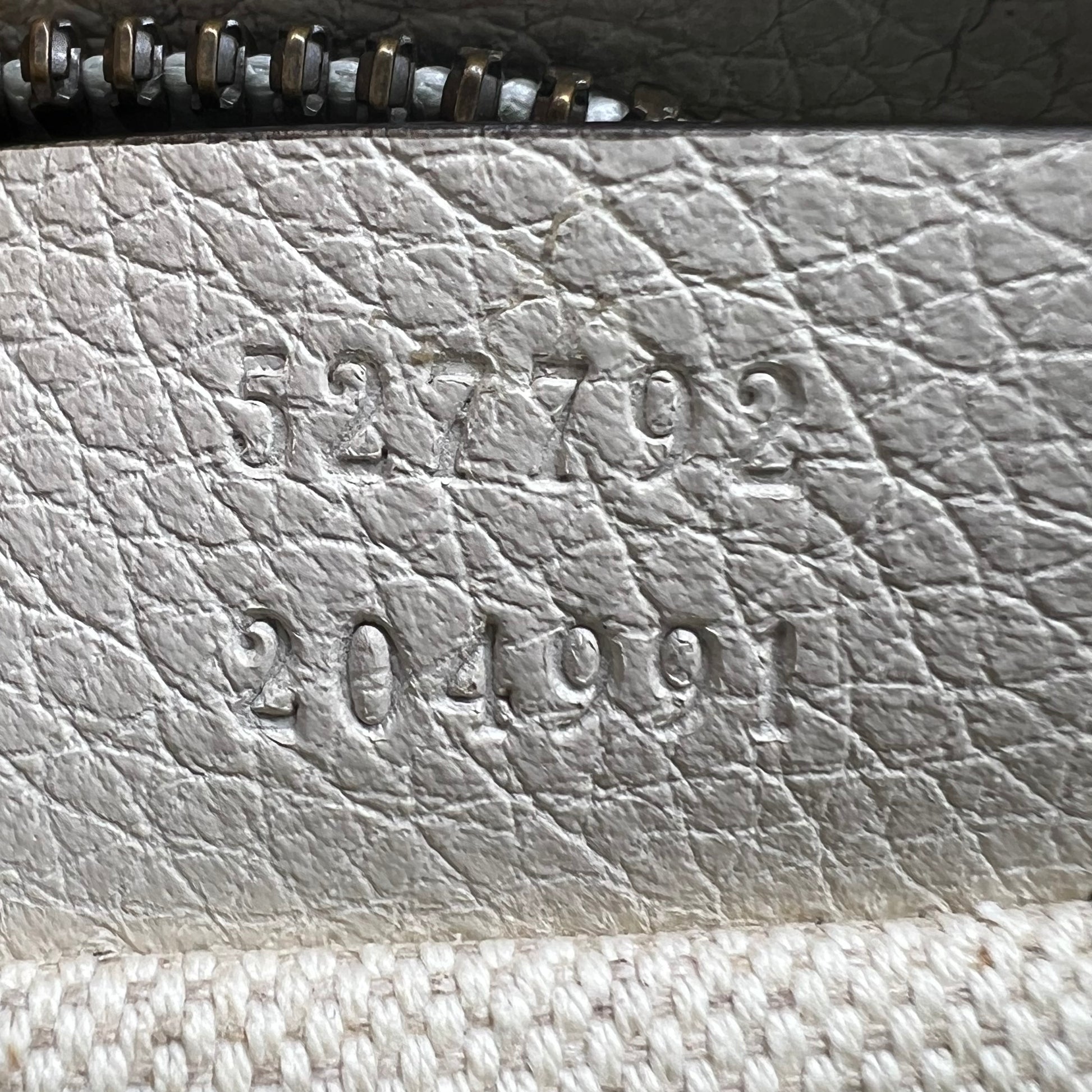 Gucci Print Leather Belt Bag B22971