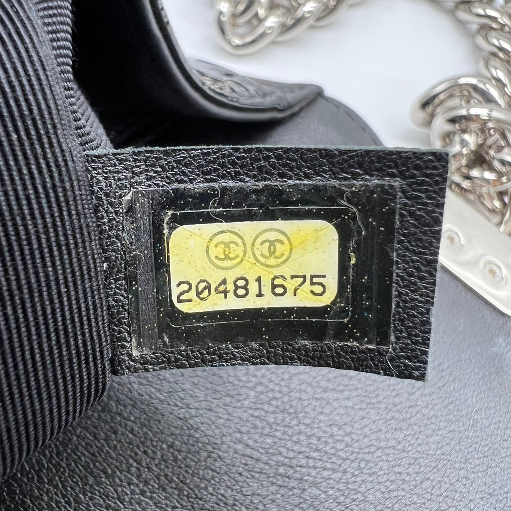 Chanel Boy Flap Bag Quilted Patent Old Medium Black B23003