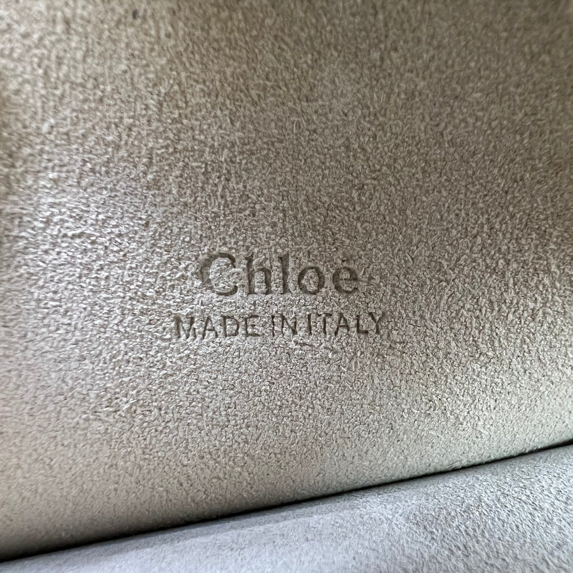 Chloé Faye Medium Shoulder Bag B22885