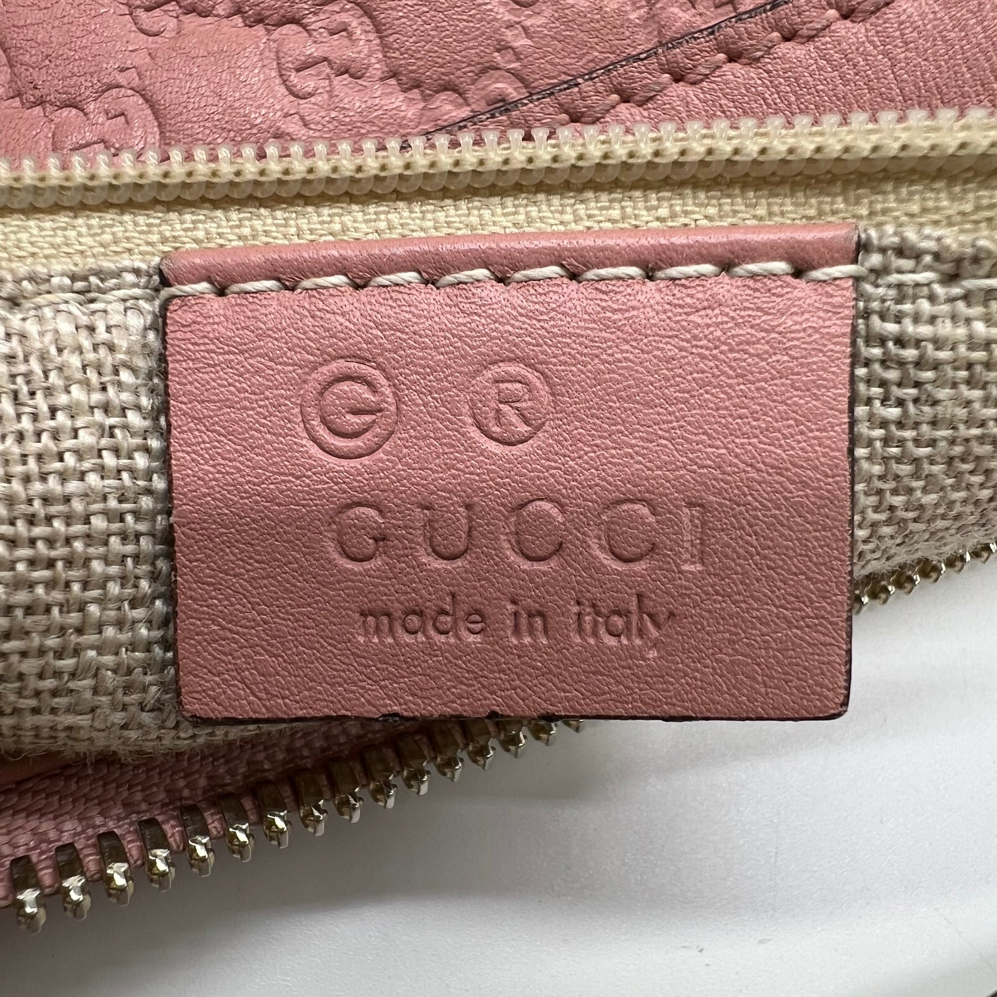 Gucci Microguccissima Bree Hobo Bag B22551
