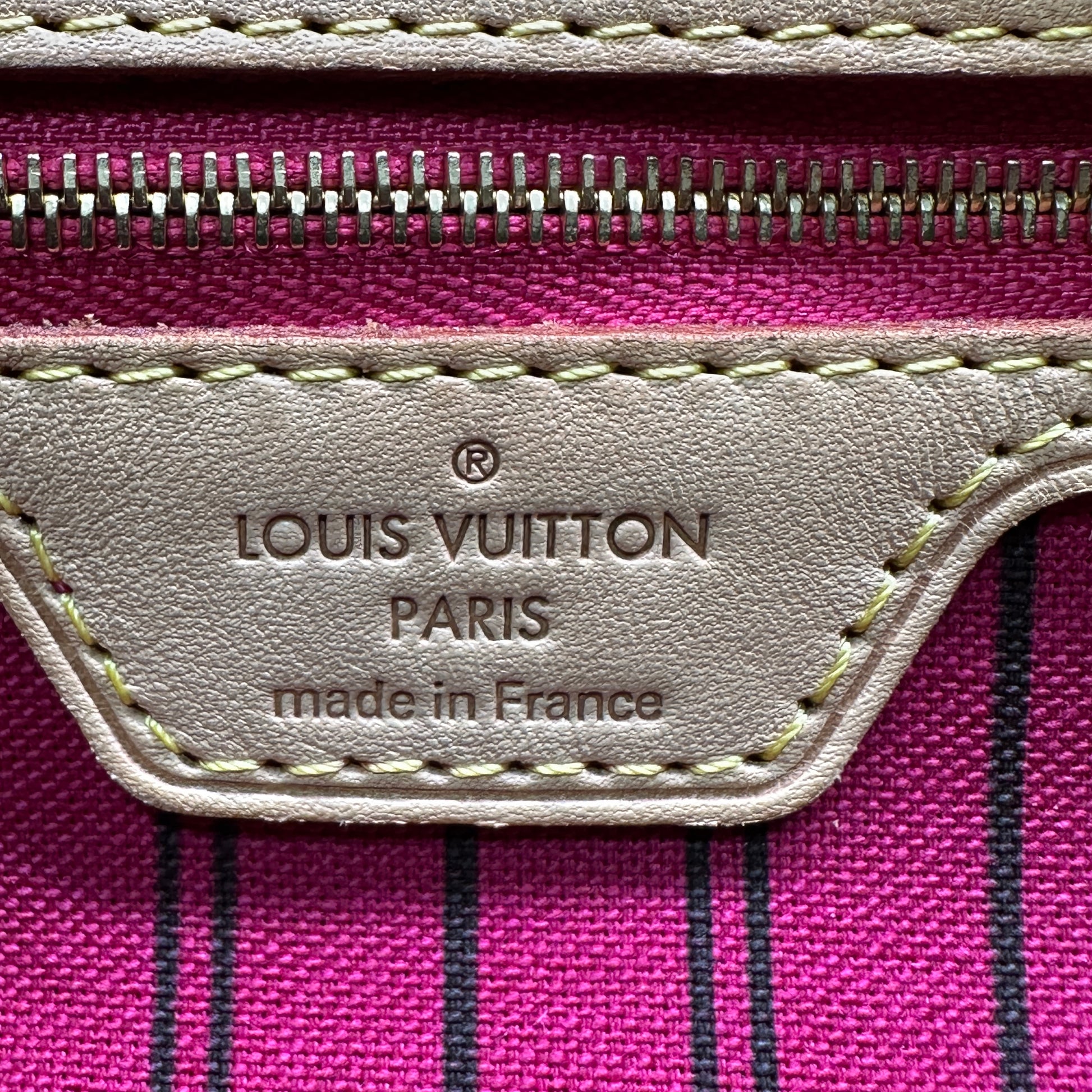 Louis Vuitton Monogram Neverfull GM Bag B22771